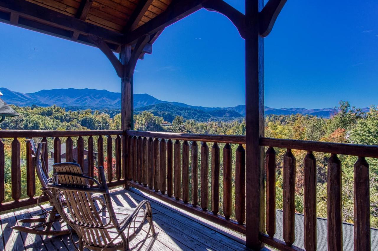 Lazy Bear Lodge, Hot Tub, Resort Pool, Wifi, 1089 Free Tickets Each Paid Day, Dollywood And More Gatlinburg Εξωτερικό φωτογραφία